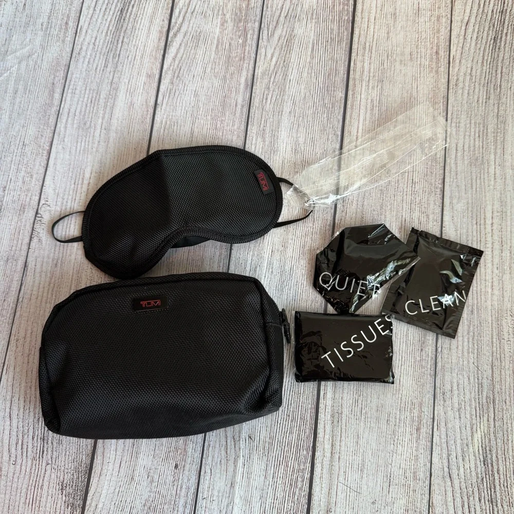 TUMI Black Travel Bag And Mask NWOT